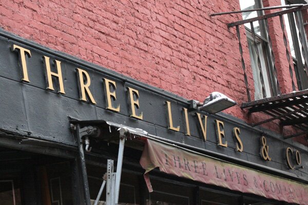3-lives-outside