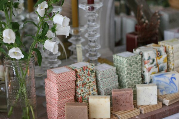 saipua-soaps-and-flowers