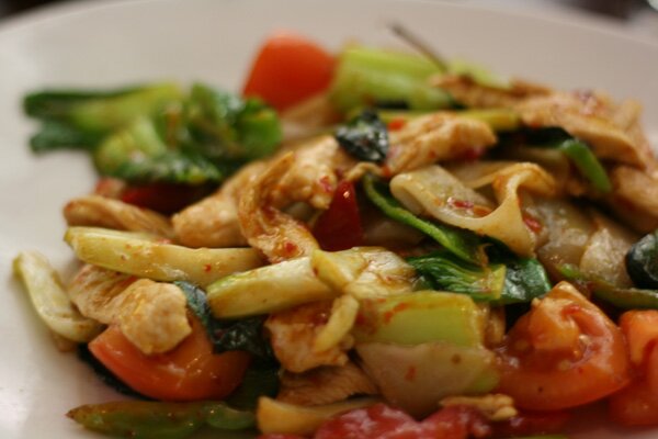thai-market-noodles