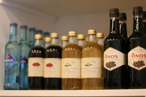 scandinavian-grace-bottles1