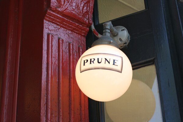 prune-globe1