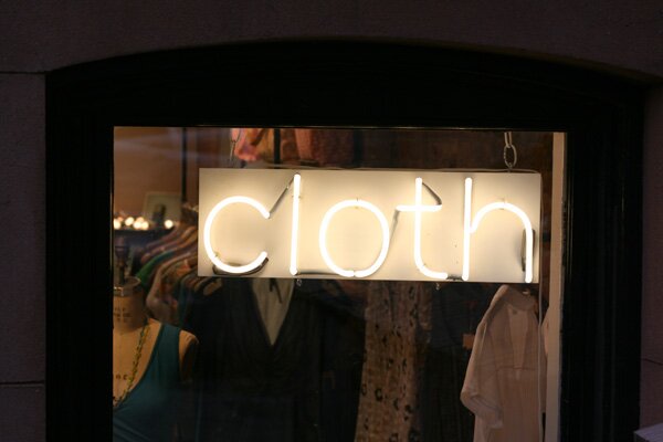 cloth-sign