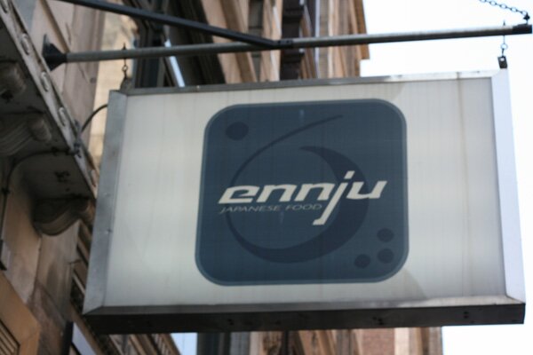 ennju-sign
