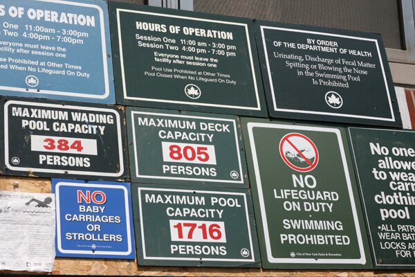 red-hook-signs