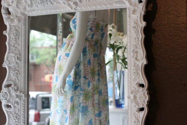 shop-photo-with-dress