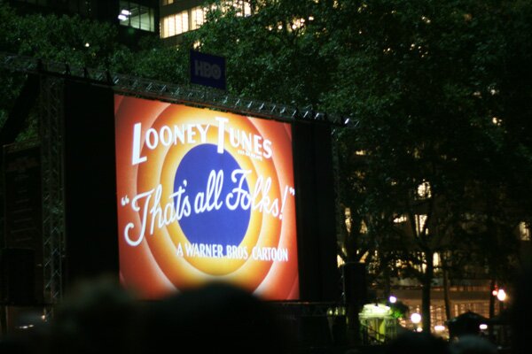 bryant-park-looney-toons