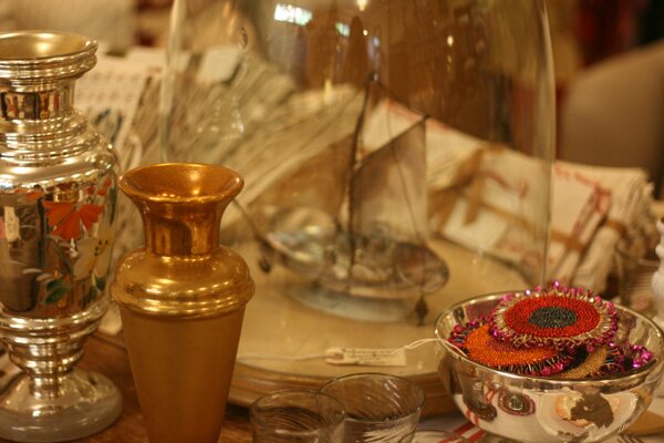 derian dry goods vases