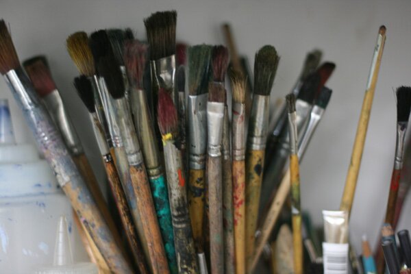 les-paint-brushes