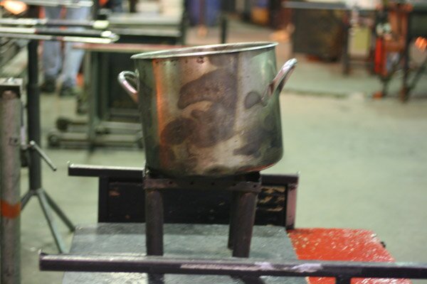 urban glass pot